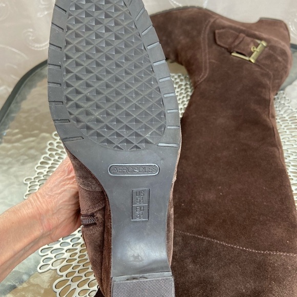 Aerosoles Minnesota Brown Suede Womens Boots, 5.5 - Picture 6 of 15